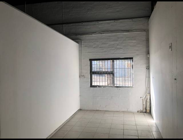 1,608M² WAREHOUSE TO LET IN AIRPORT INDUSTRIA